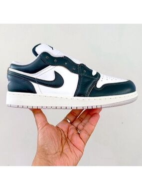 Nike Air Jordan 1 Low Special Edition 6.5Y / 8 women